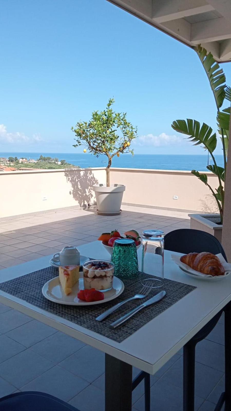 Middle Town Palace Tropea Ngoại thất bức ảnh
