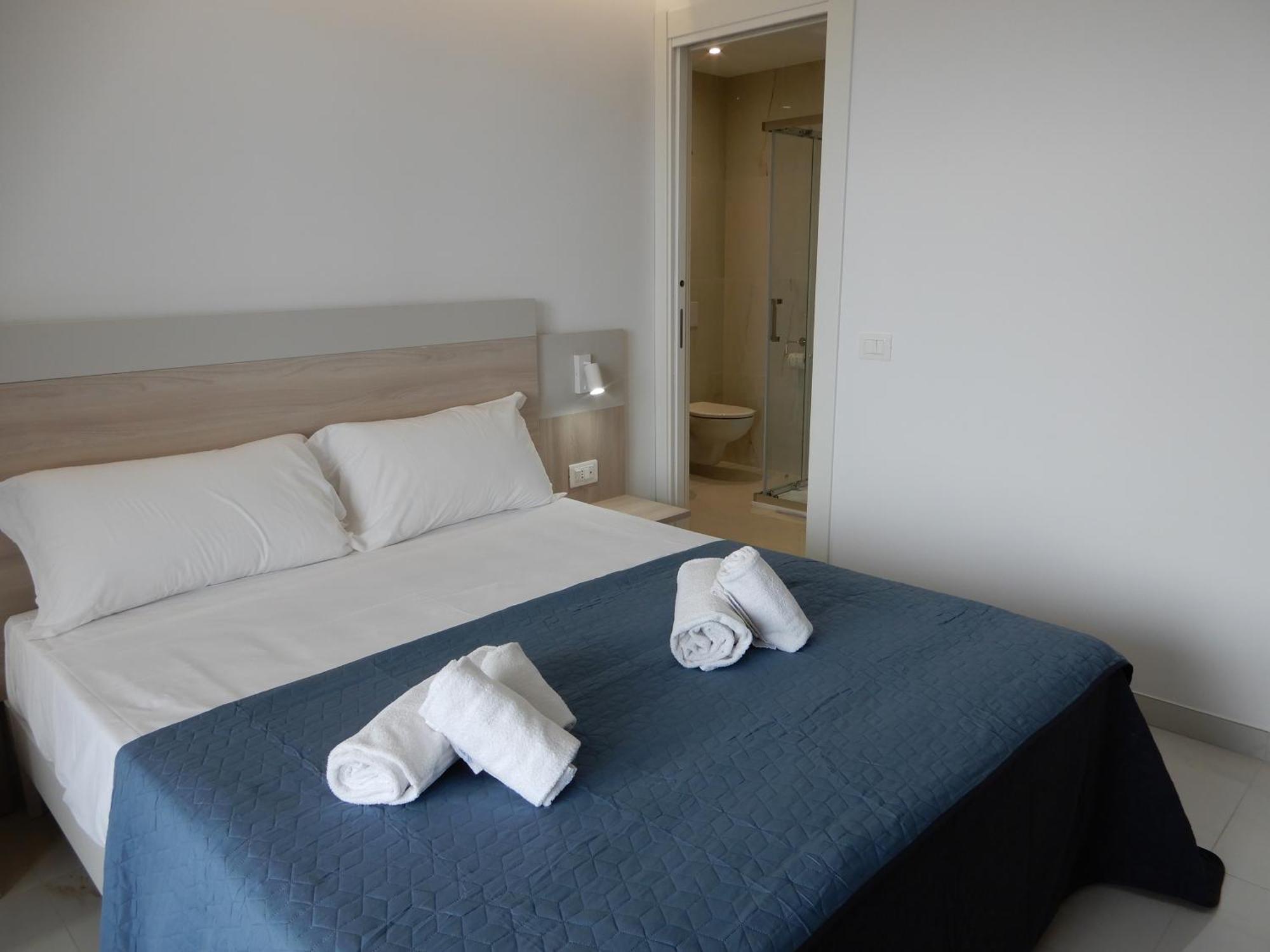 Middle Town Palace Tropea Ngoại thất bức ảnh