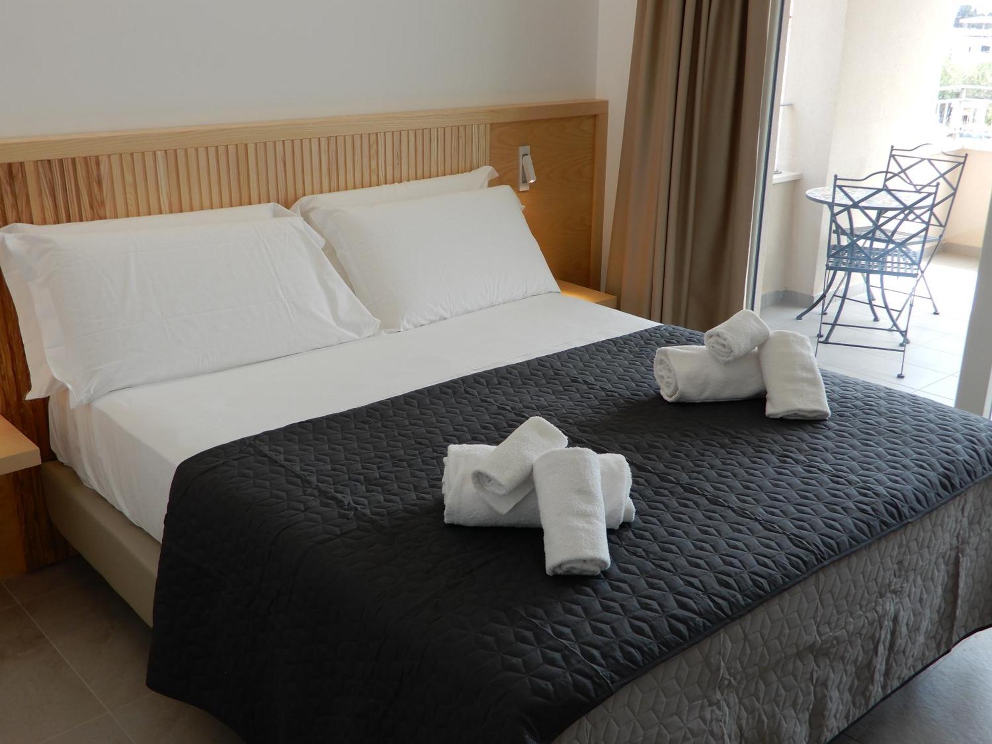 Middle Town Palace Tropea Ngoại thất bức ảnh